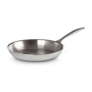 Le Creuset Signature stainless steel uncoated frying pan Shallow 26 cm - Buy now on ShopDecor - Discover the best products by LECREUSET design