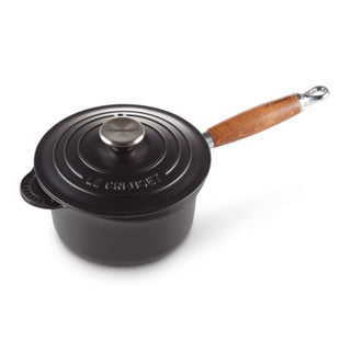 Le Creuset Tradition cast iron saucepan with wooden handle diam. 18 cm. Le Creuset Licorice - Buy now on ShopDecor - Discover the best products by LECREUSET design