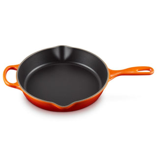 Le Creuset Signature cast iron round Skillet Le Creuset Flame - Buy now on ShopDecor - Discover the best products by LECREUSET design